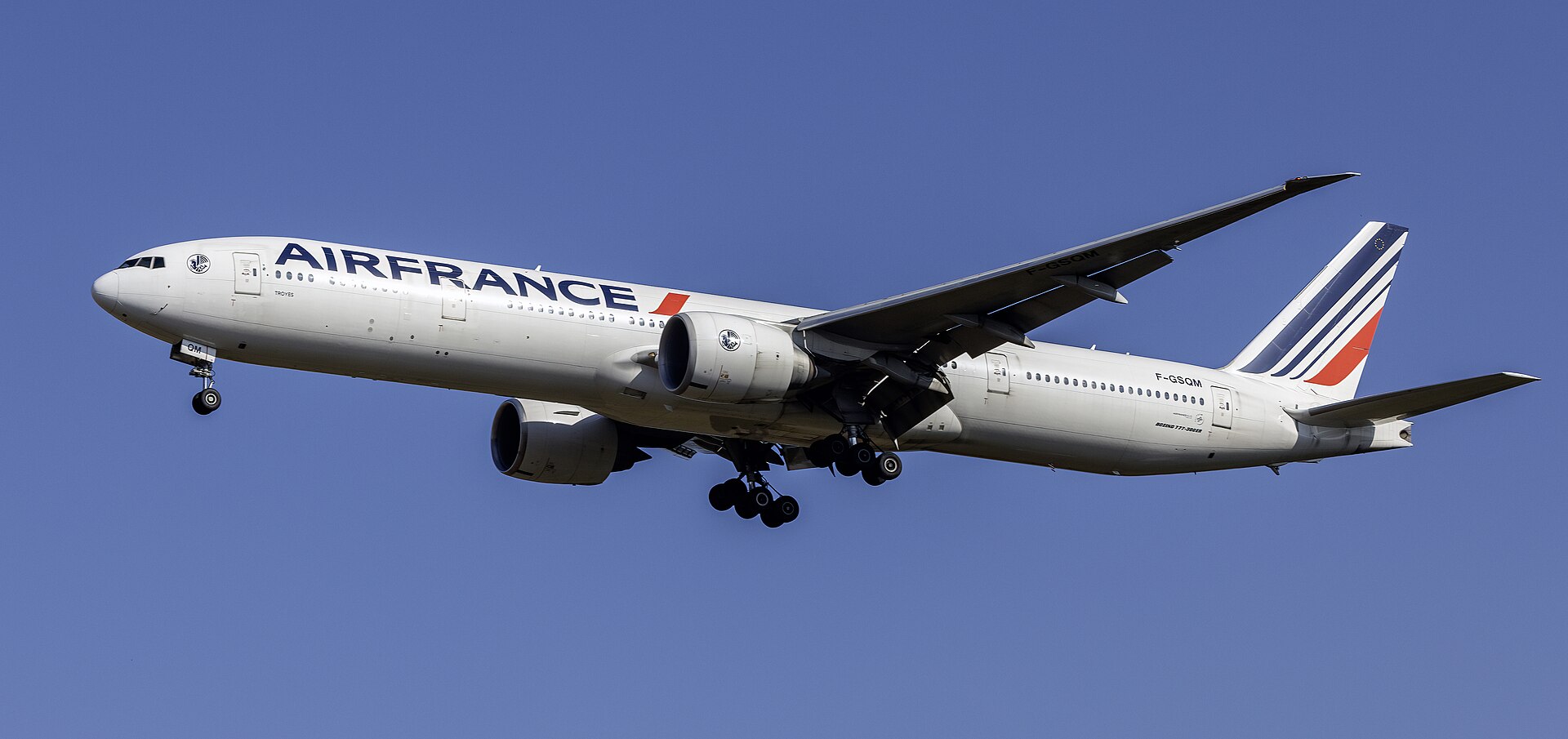 Air France aircraft (AF) — Filipino leisure outbound carrier, photo via Wikimedia Commons (Wikipedia summary)
