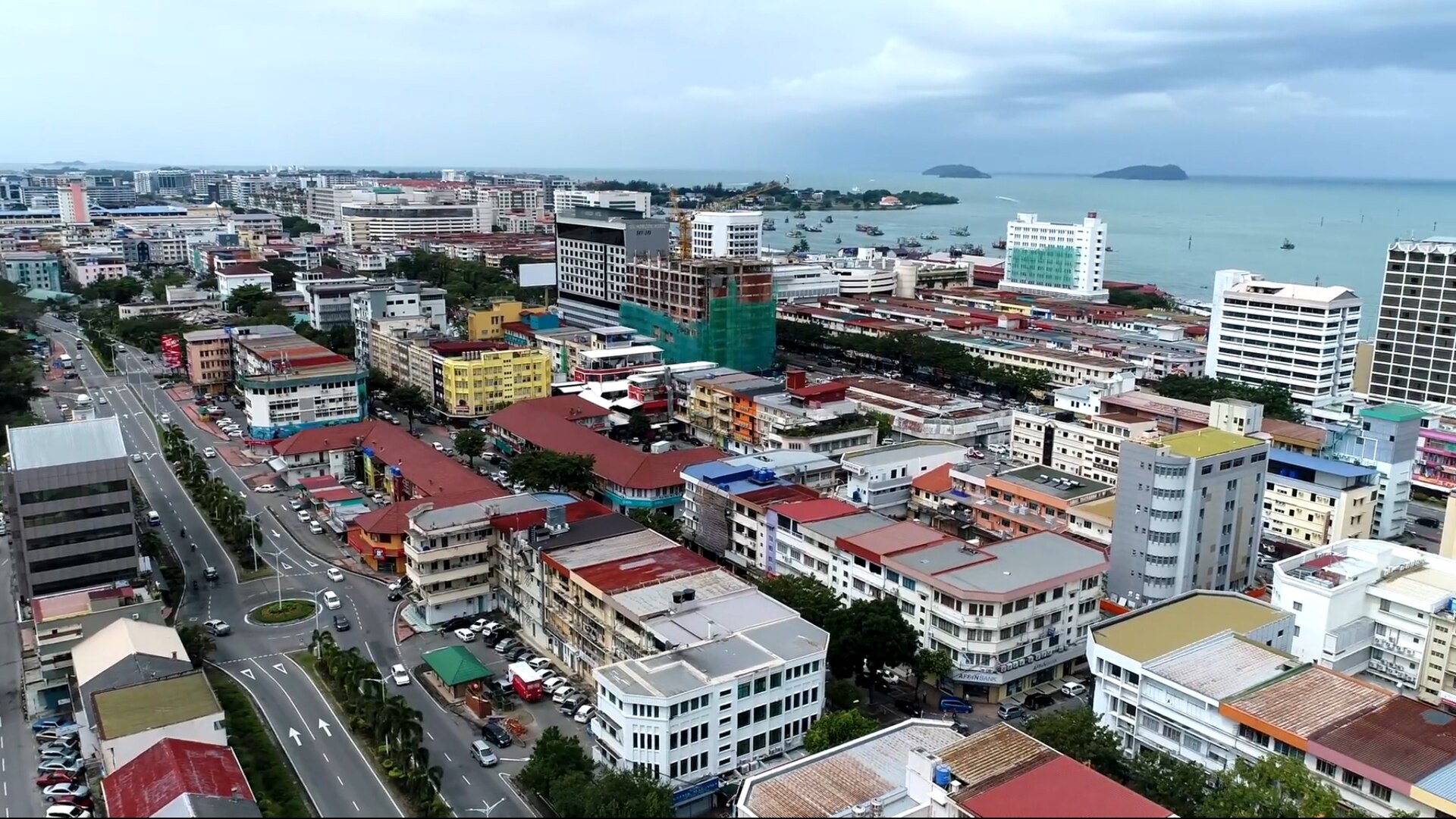 Kota Kinabalu (BKI) — Filipino leisure outbound airport, photo via Wikimedia Commons (Wikipedia summary image)